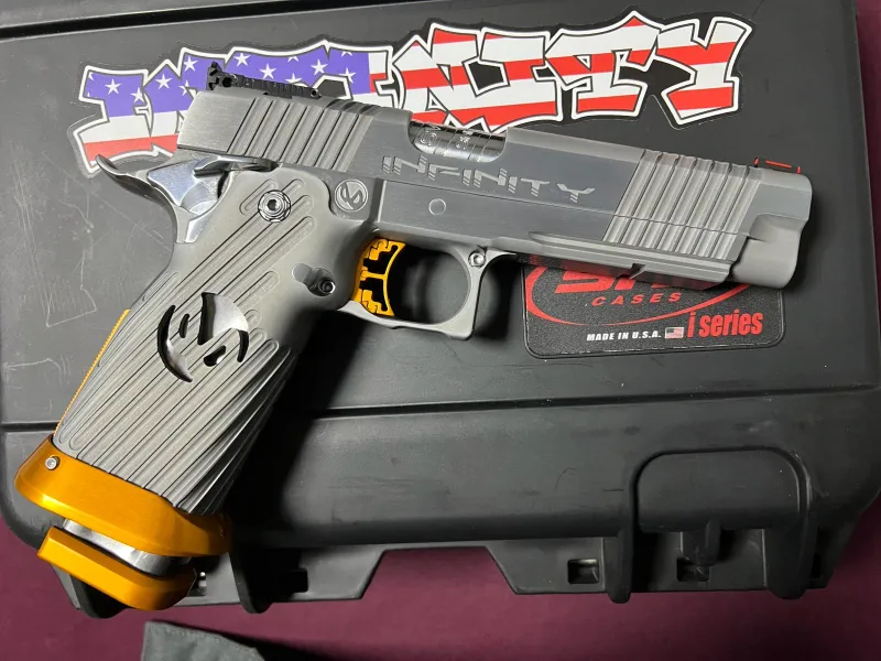 Infinity Tabanca 9MM 19 Kapasi̇teli̇ Si̇tedeki̇ Tek 9MM Tabanca