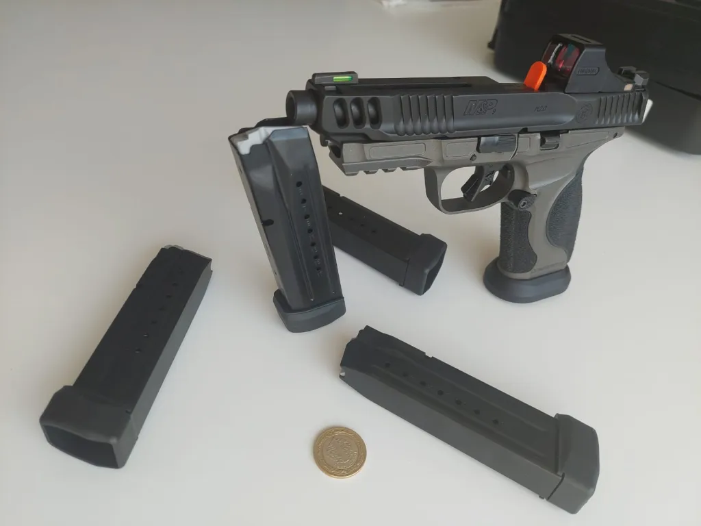 Smith Wesson - 3