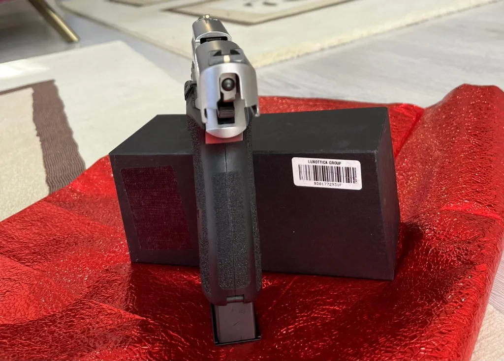Sig Sauer P226 - 5