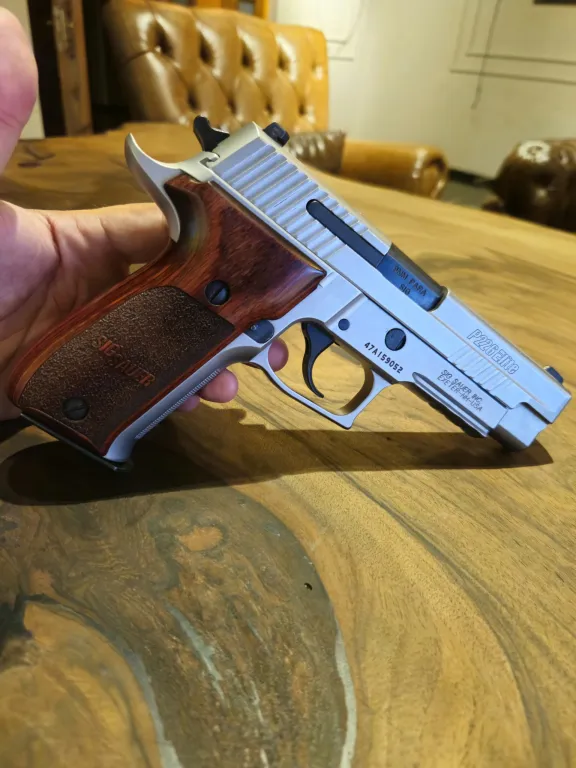 Si̇lahlarin Şahi P226 Elite Stainless - 3