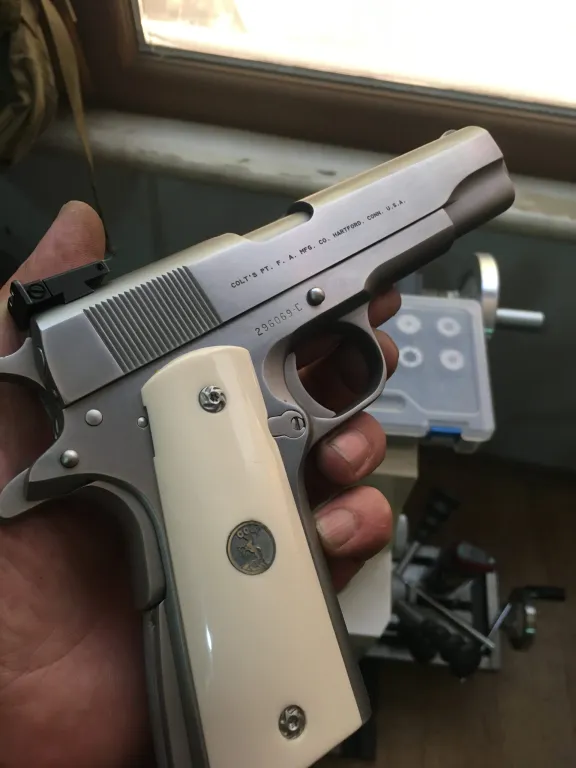 Colt Government 45Acp - 2
