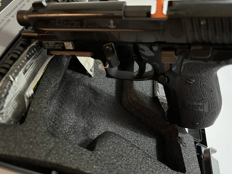 Sifir Kutusunda Sig Sauer P226 Mk25 Us Navy Seals