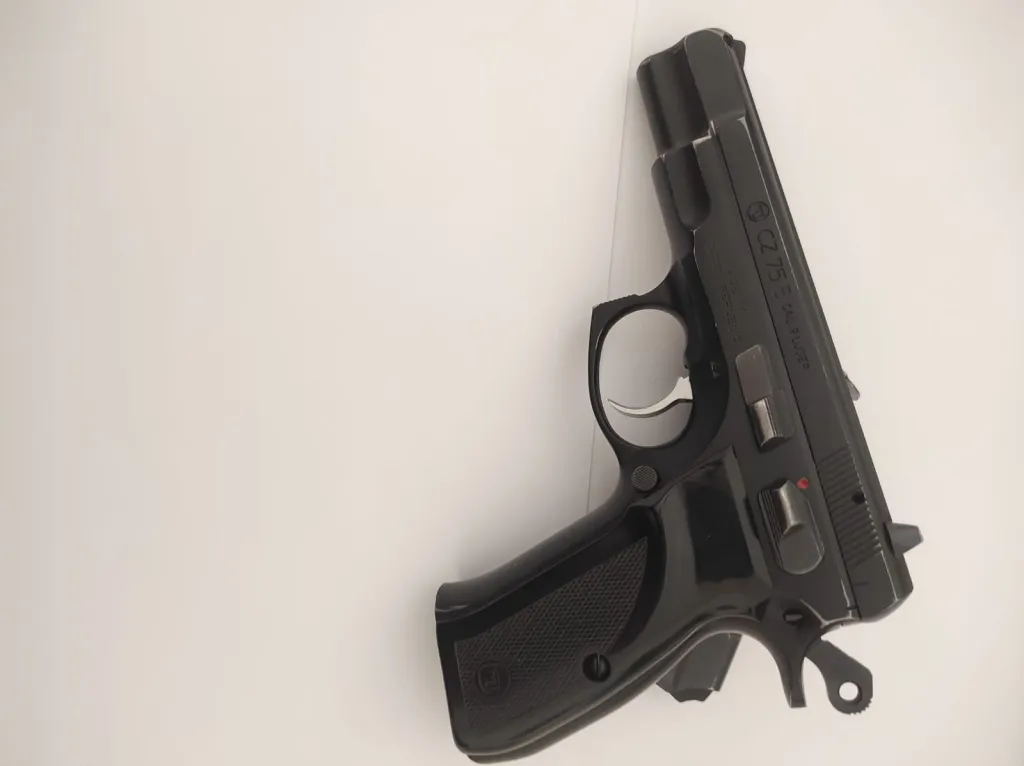 Cz 75 - 1