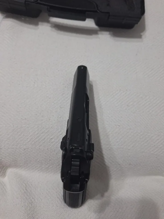 Stoeger Cougar 8000Ft Cerakot - 4