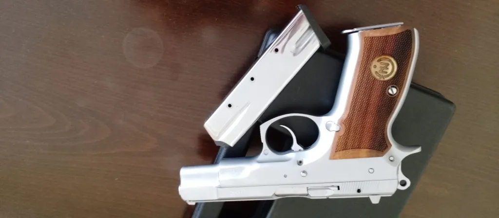 Cz 75 B - 4
