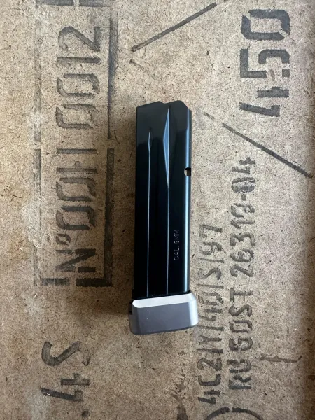 Walther Q5 9Mm 17 Kapasi̇teli̇