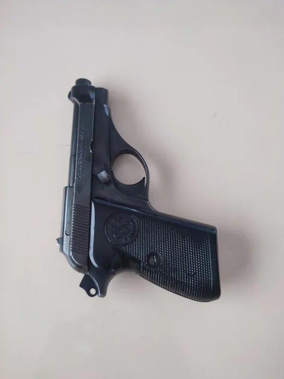Tertemi̇z Düğmeli̇ Beretta Mod 70 - 5