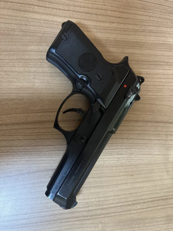 Silah Satılmıştır - 2