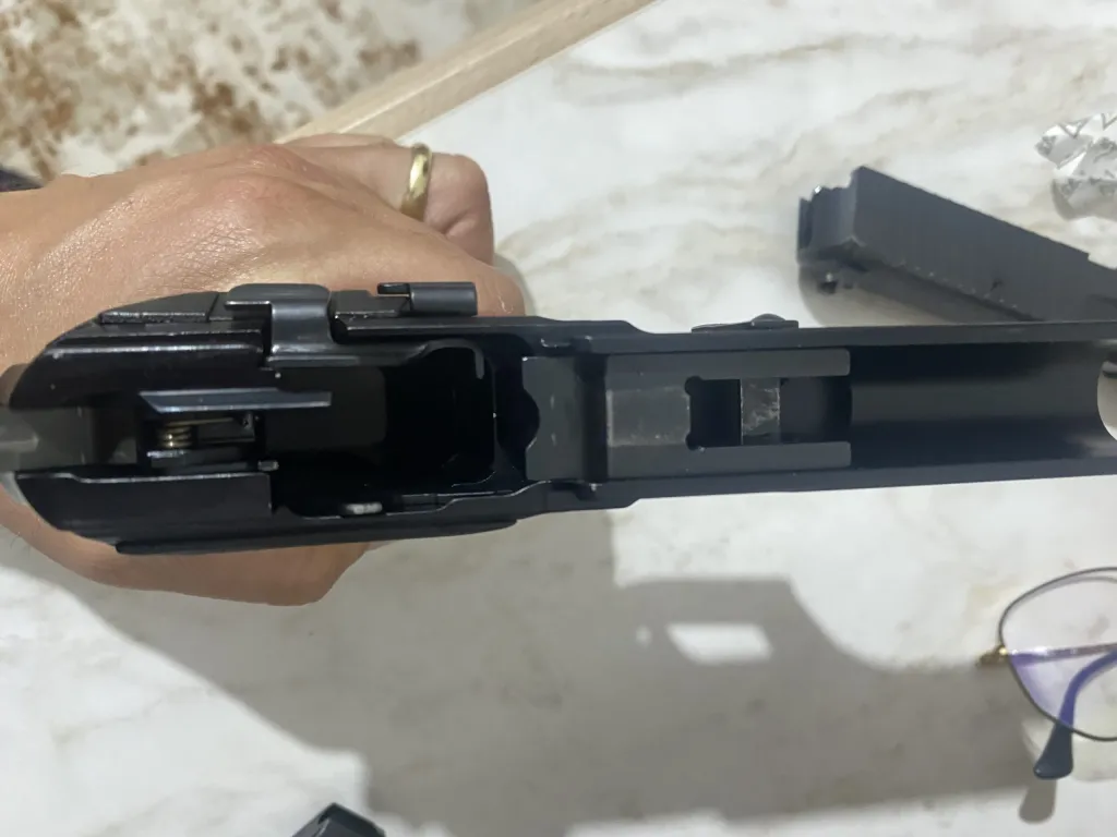 Temi̇z Si̇g Sauer P226 U Alman - 3
