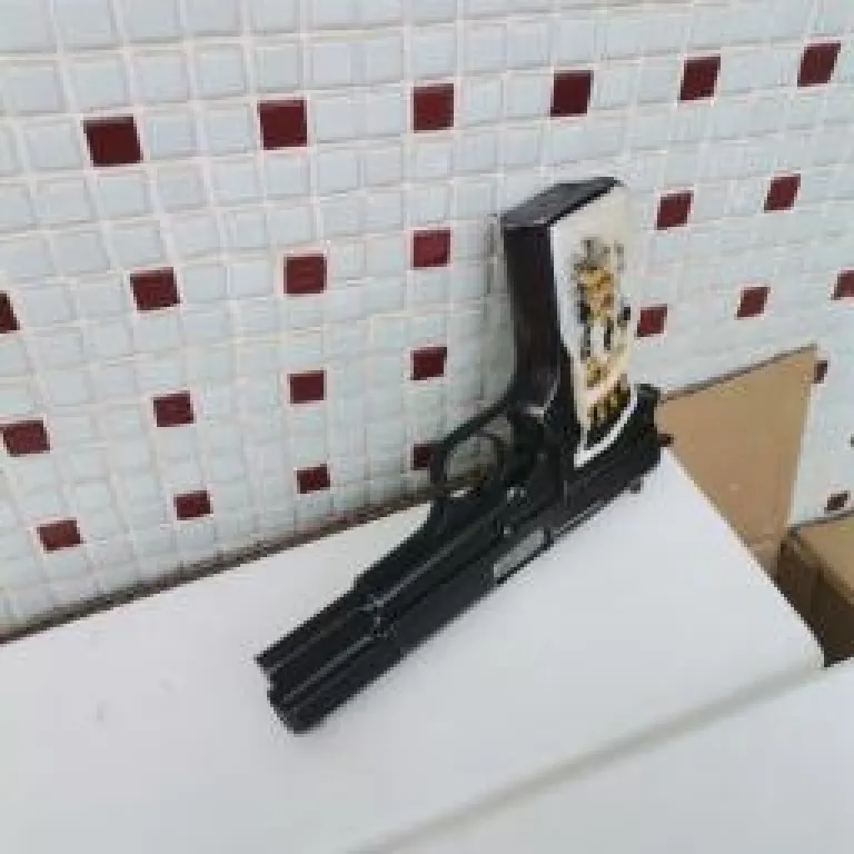 Sahibinden Bulundurma Ruhsatlı Fazla Mermi Atılmamış Temiz Kullanılmış 215 Rr Serisi Orjinal Boyalı - 5
