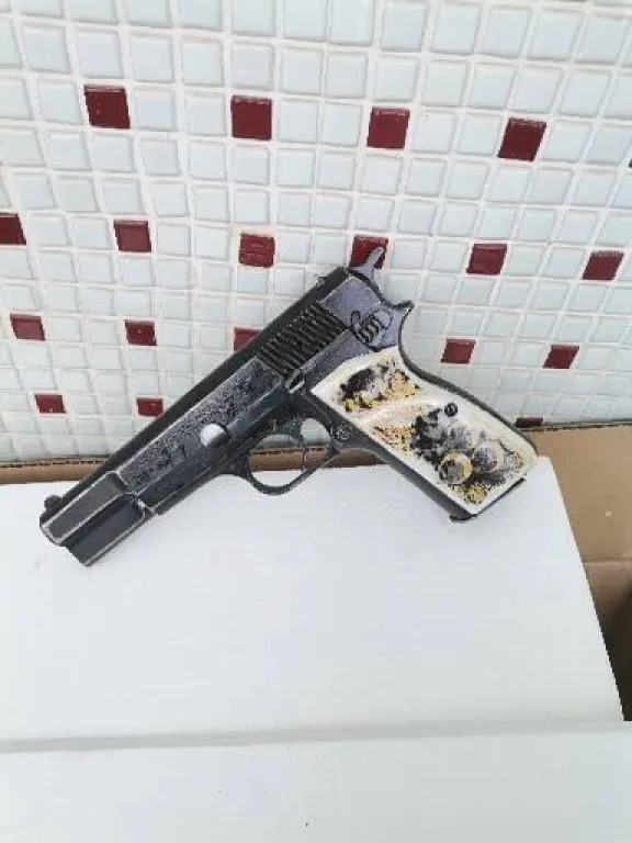 Sahibinden Bulundurma Ruhsatlı Fazla Mermi Atılmamış Temiz Kullanılmış 215 Rr Serisi Orjinal Boyalı - 3