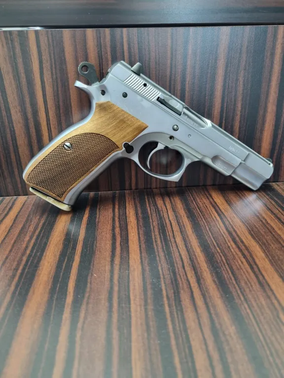 Kamu Görevli̇si̇nden Tertemi̇z Metali̇k Cz 75B 9Mm - 4