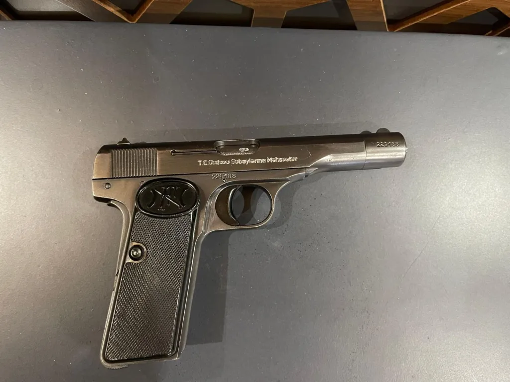 Nadi̇r Temi̇zli̇kte Yüzüklü Browni̇ng - 2