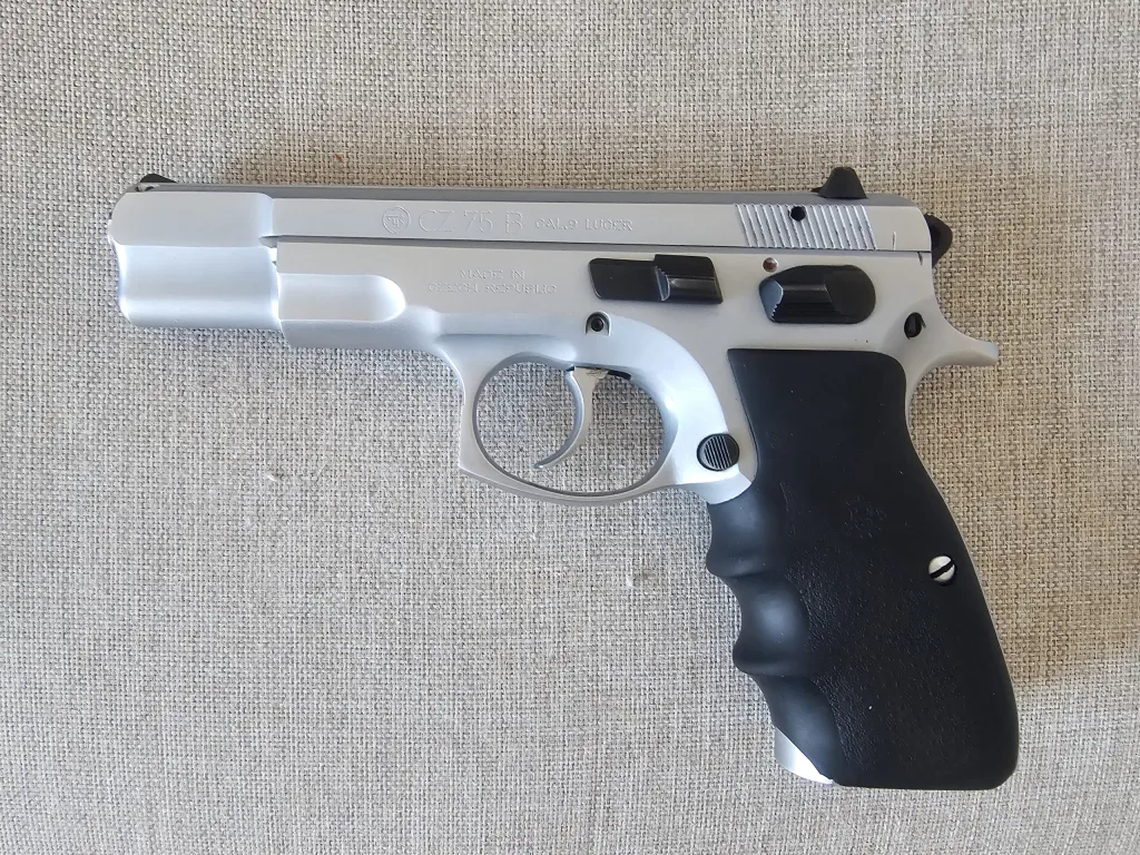 Emekli̇ Poli̇sten Bakimli Cz 75 B - 3