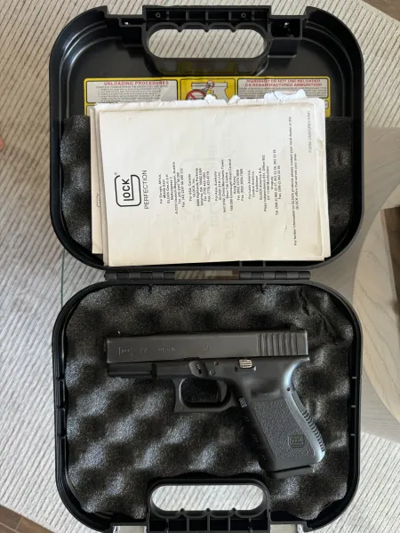 Glock 19 C Temiz Taşıma Ruhsatlı