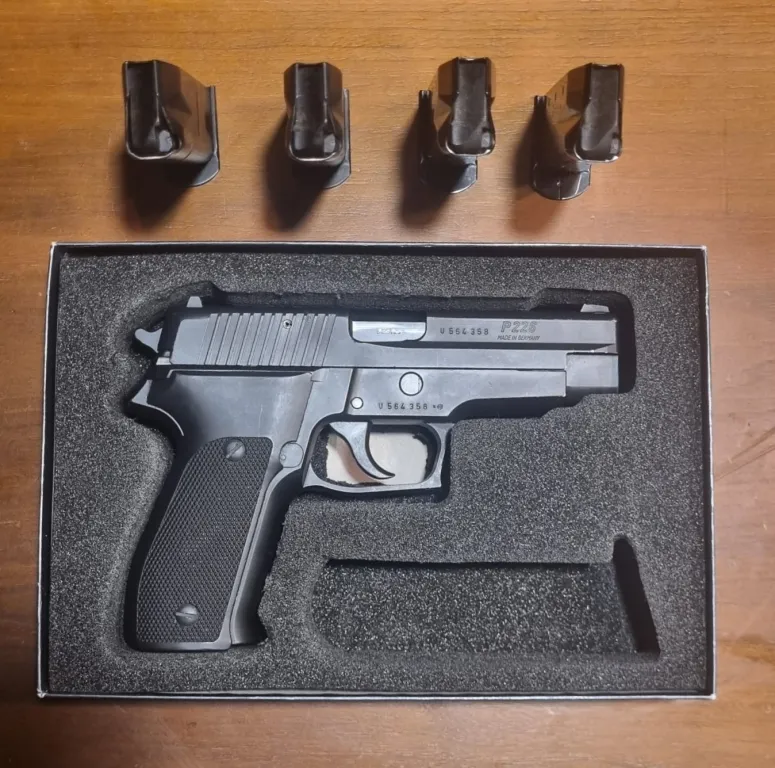Sig Sauer P226 - 3