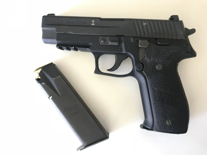 Sig Sauer P226 Mk25