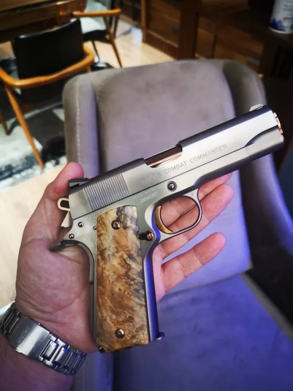 Colt Combat Commander 45 Acp 4 25 - 4