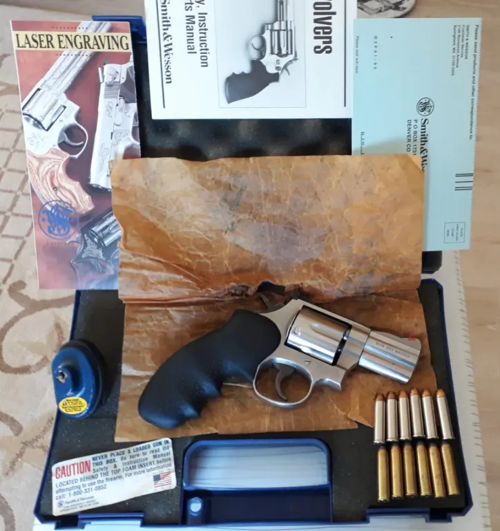 Tertemiz Smith Wesson 357 Magnum - 1