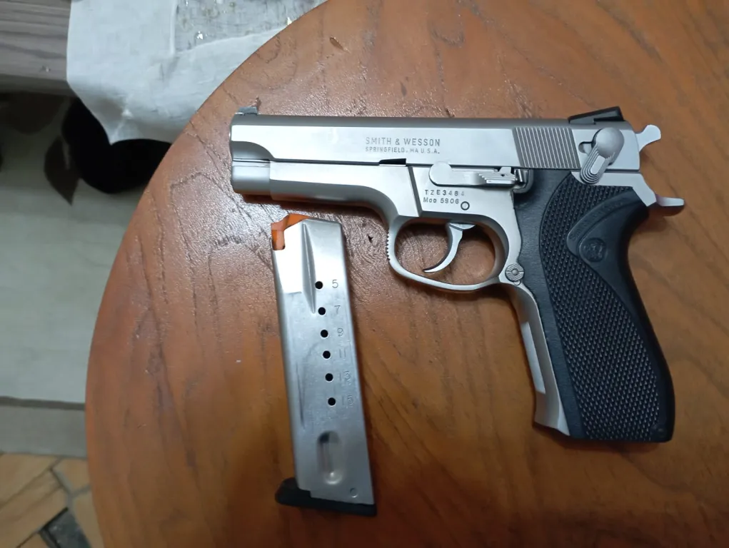 Smithwesson Tabanca - 4