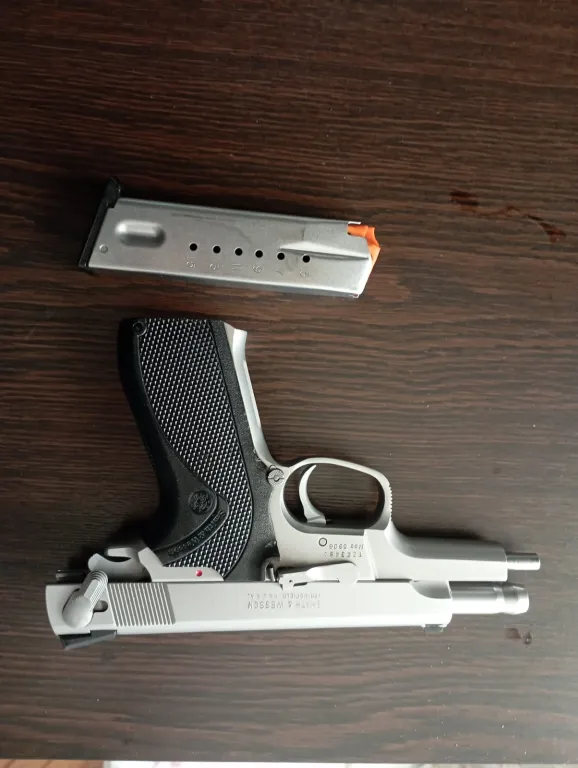 Smithwesson Tabanca - 3