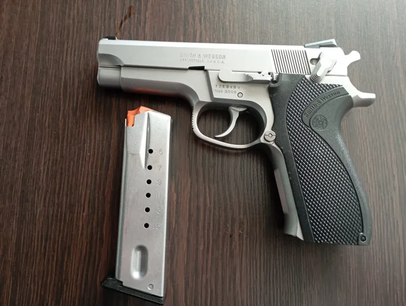 Smithwesson Tabanca