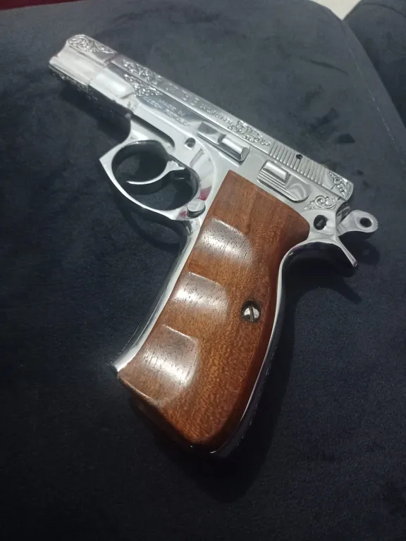 Sıfır Ayarında Lekesiz - 1