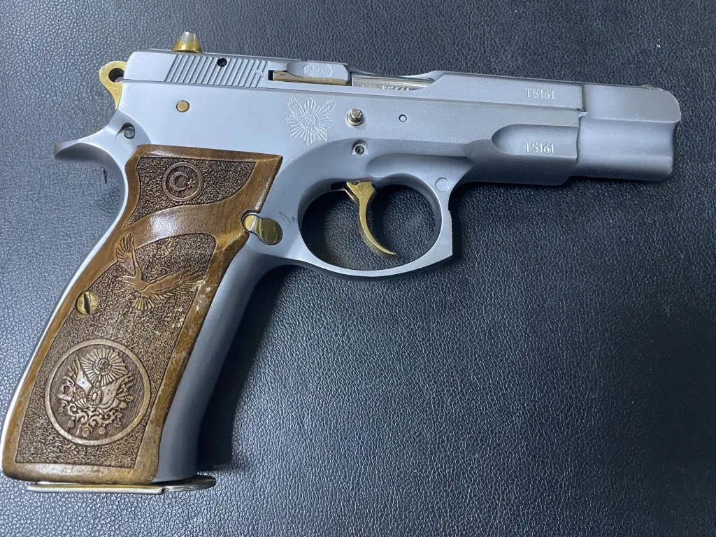 Cz 75 B - 4