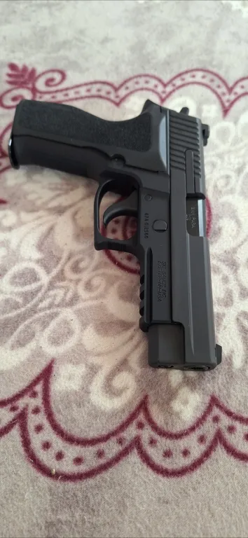 Sig Saver P226 U S A - 4