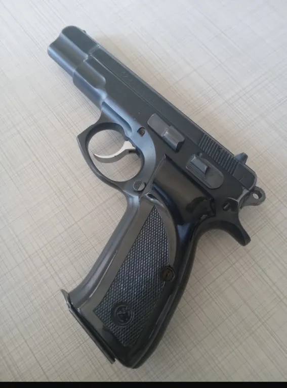 Polis Memurundan Acil Cz 75 B - 2