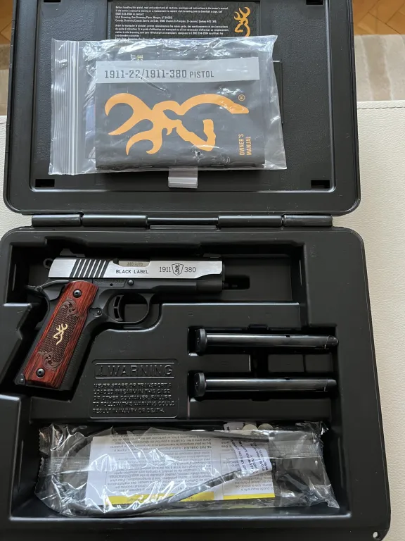 Browning 1911 380 Black Label Madallion Compact - 1