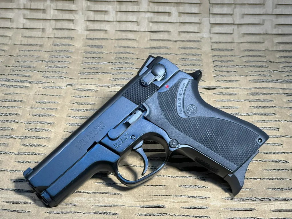 Smith Wesson 6904