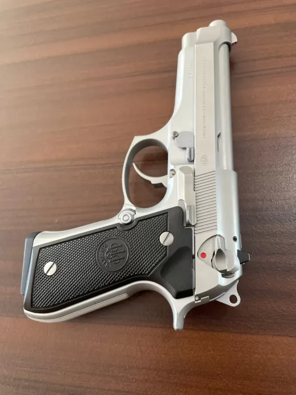 Yargı Mensubunun Koleksiyonundan Beretta 92 Fs İnox Modeli - 3