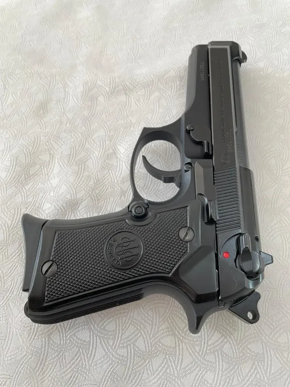 Yargı Mensubunun Koleksiyonundan Beretta F92 Conpact L Modeli - 4