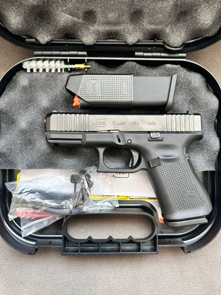 Sıfır Hiç Kullanılmamış Glock 19 Gen 5 Nisan Ayında Mke Den Alındı