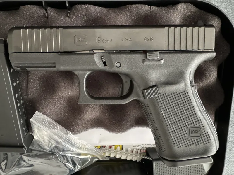 Glock 19 Gen 5 Kutusunda