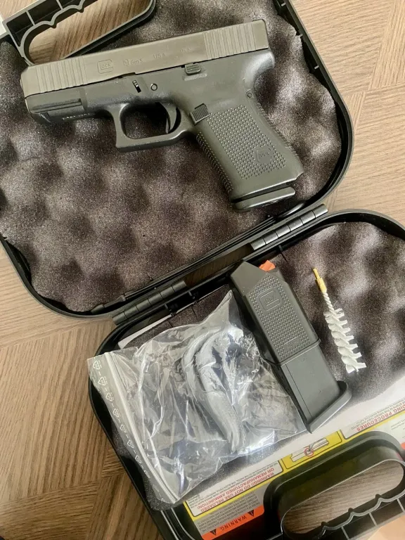 Memuran Kutusundan Çıkarılmamıs Glock Gen 5 - 3
