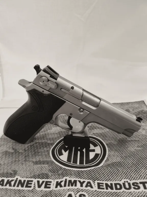 Sıfır Ayarında Smith Wesson 5906 - 4