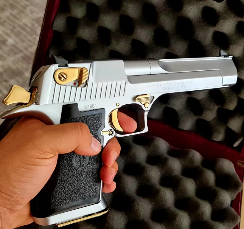 Desert Eagle 357 Magnum - 4