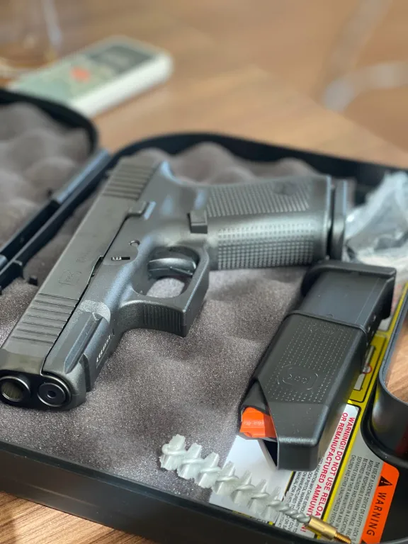 Glock Gen5 19 Model Sıfır Kutusunda Atış Yapılmamış Tertemiz Silah - 4