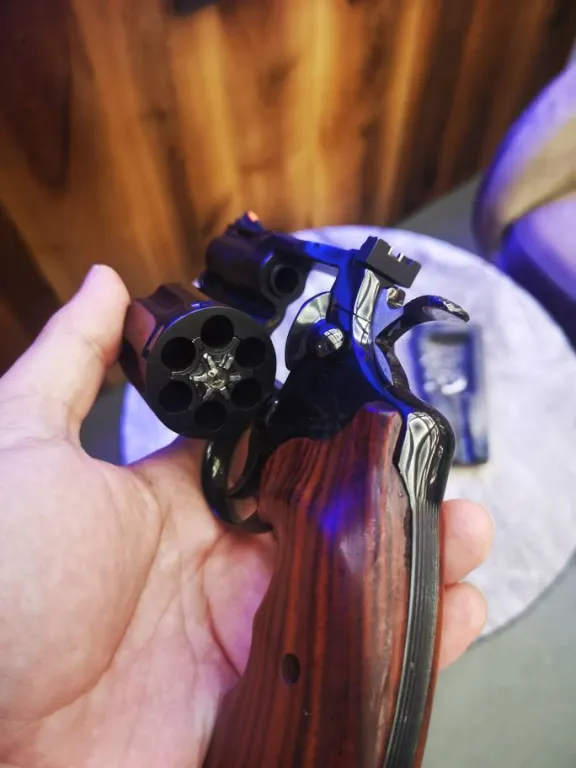Colt 357 Mag Python 2 5 - 3