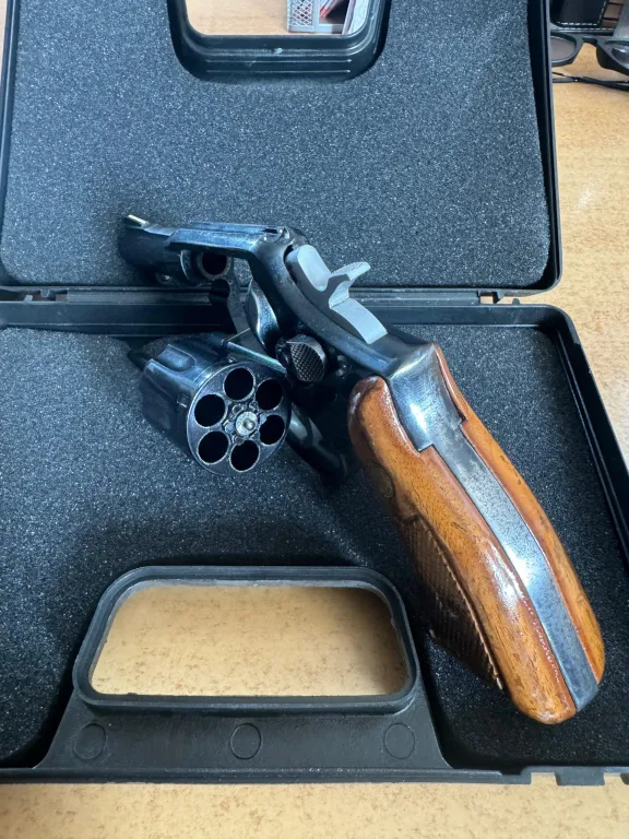 Smith Wesson - 3