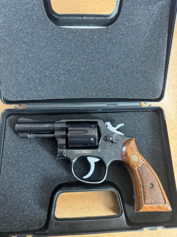 Smith Wesson - 1