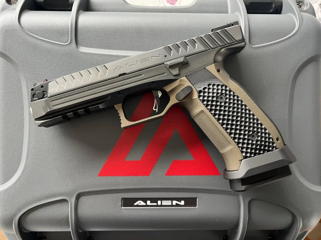 Laugo Arms Alien Full Set - 2