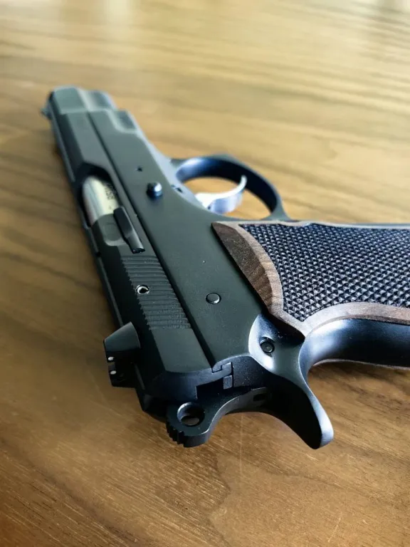 Cz 75 B - 5