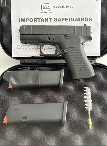 Memurdan Sifir Hi̇ç Kullanilmamiş Glock 43X