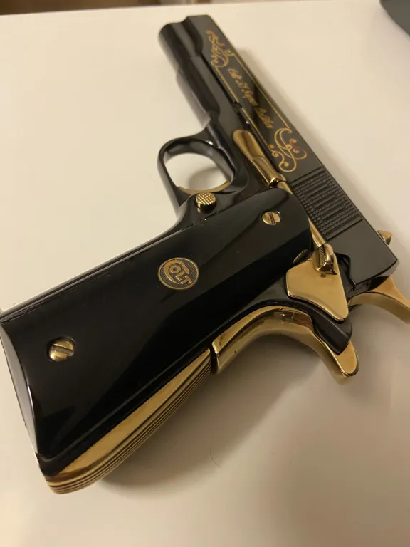 Colt Super 38 - 5