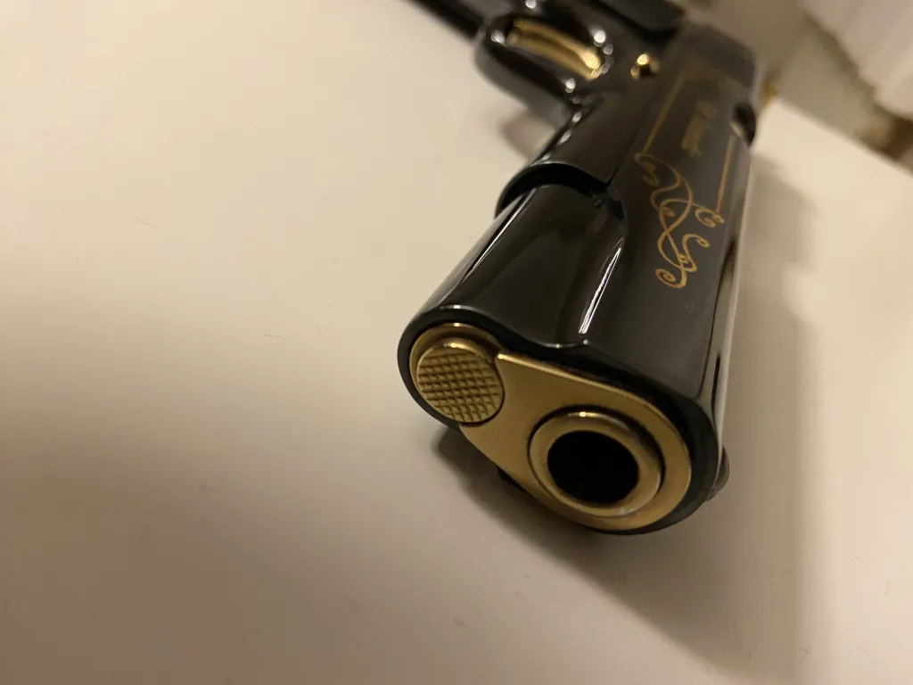 Colt Super 38 - 3