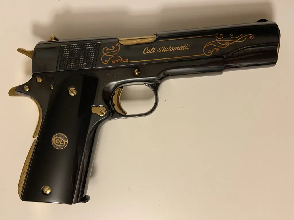 Colt Super 38 - 2