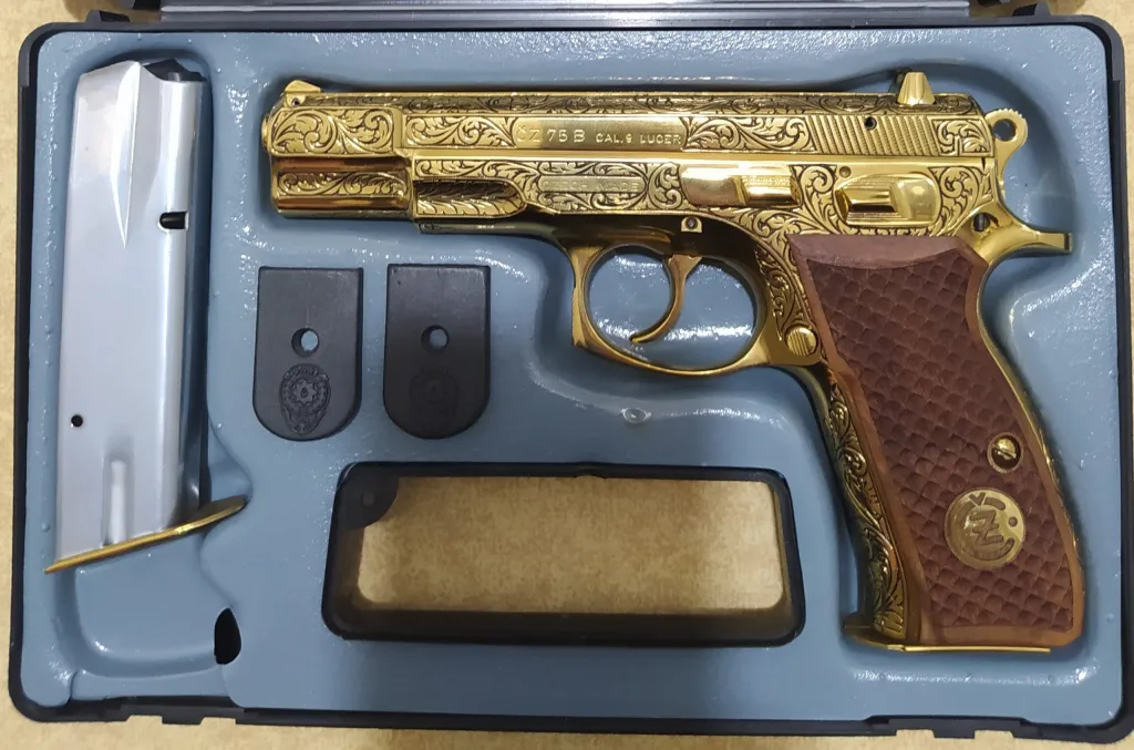 Cz 75 P Serisi Kamu Personelinden